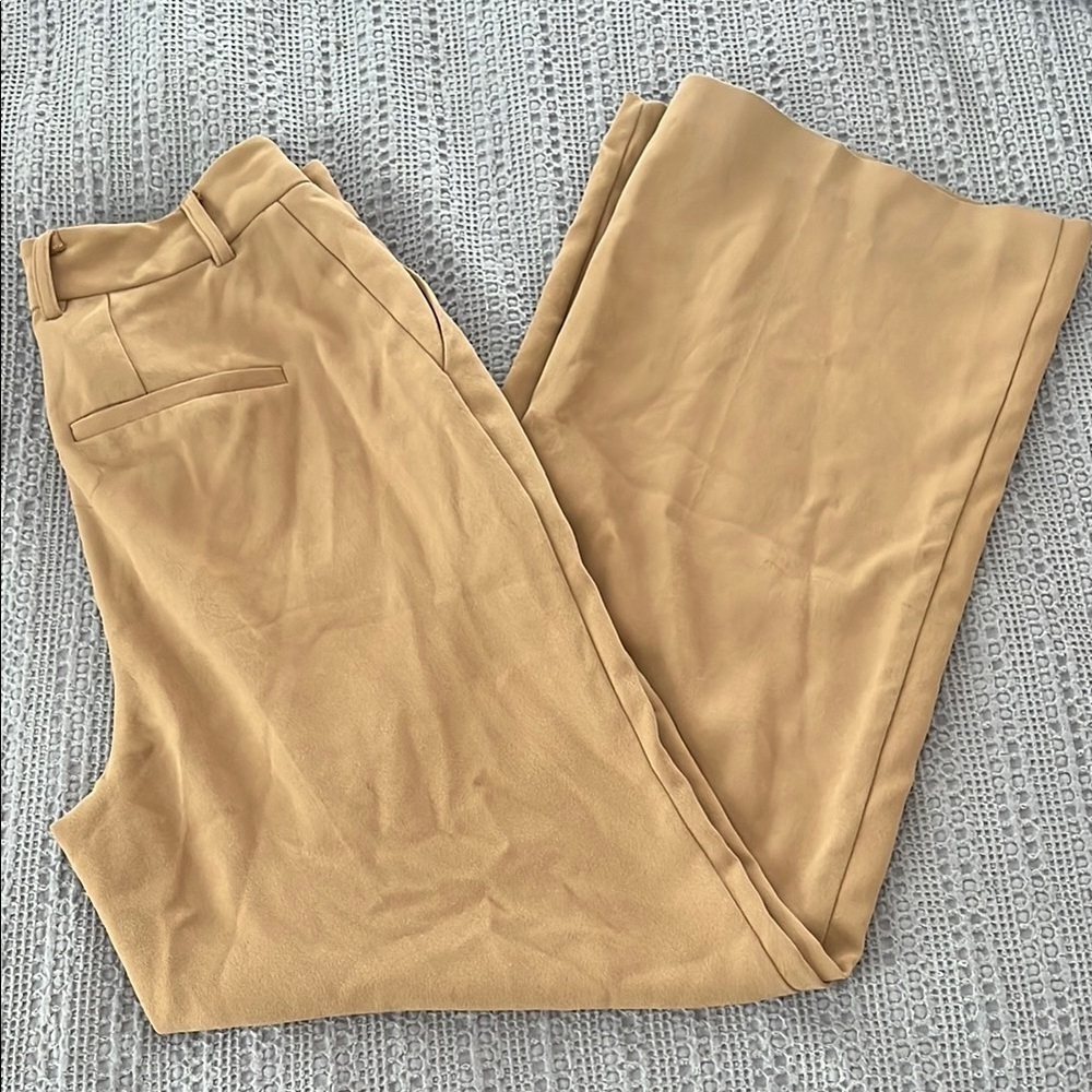 Tan Wide-Leg Chinos with Classic Design - EU 40